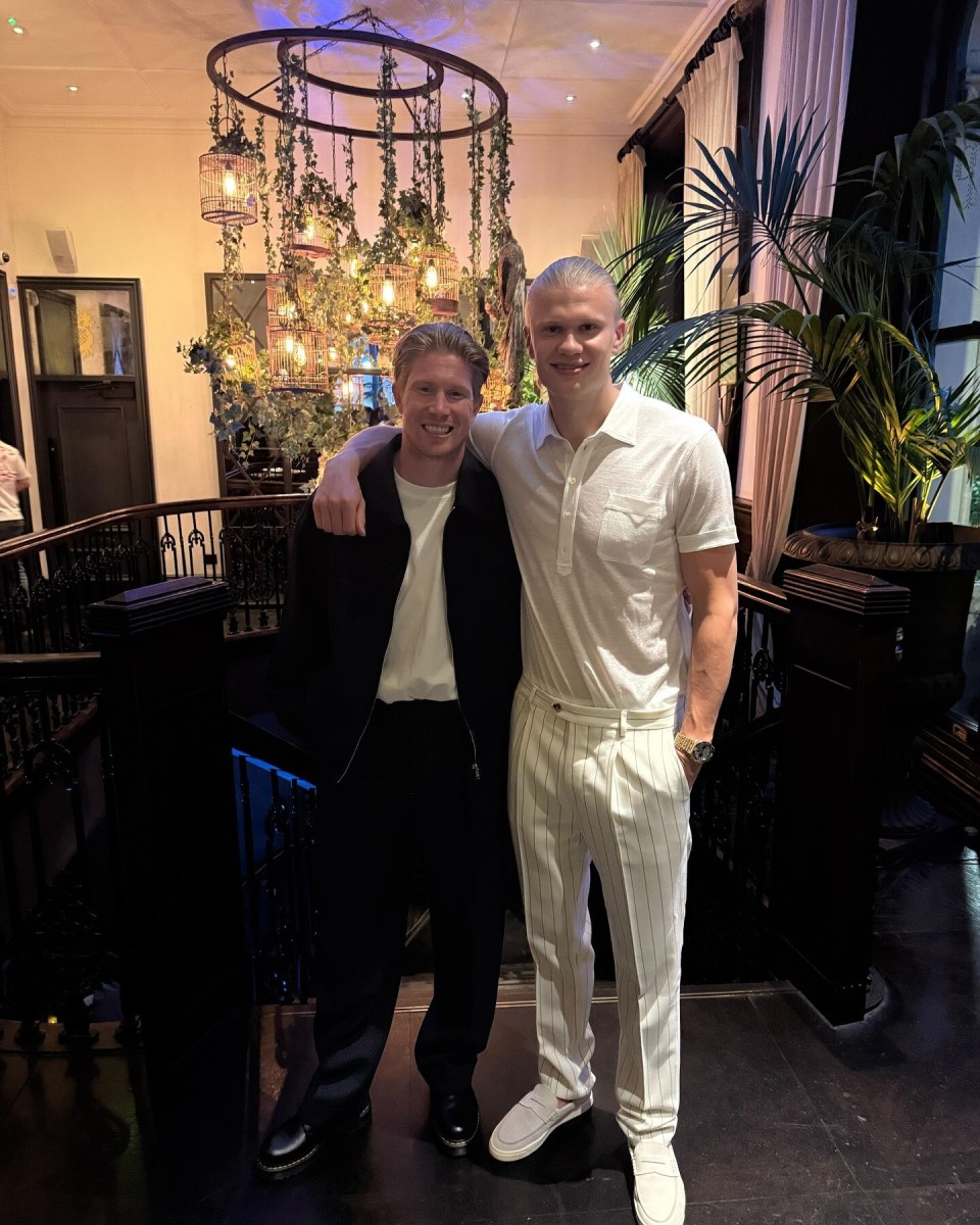 博主：国足选帅名单已上报，竞争主要在邵佳一和李国旭间展开