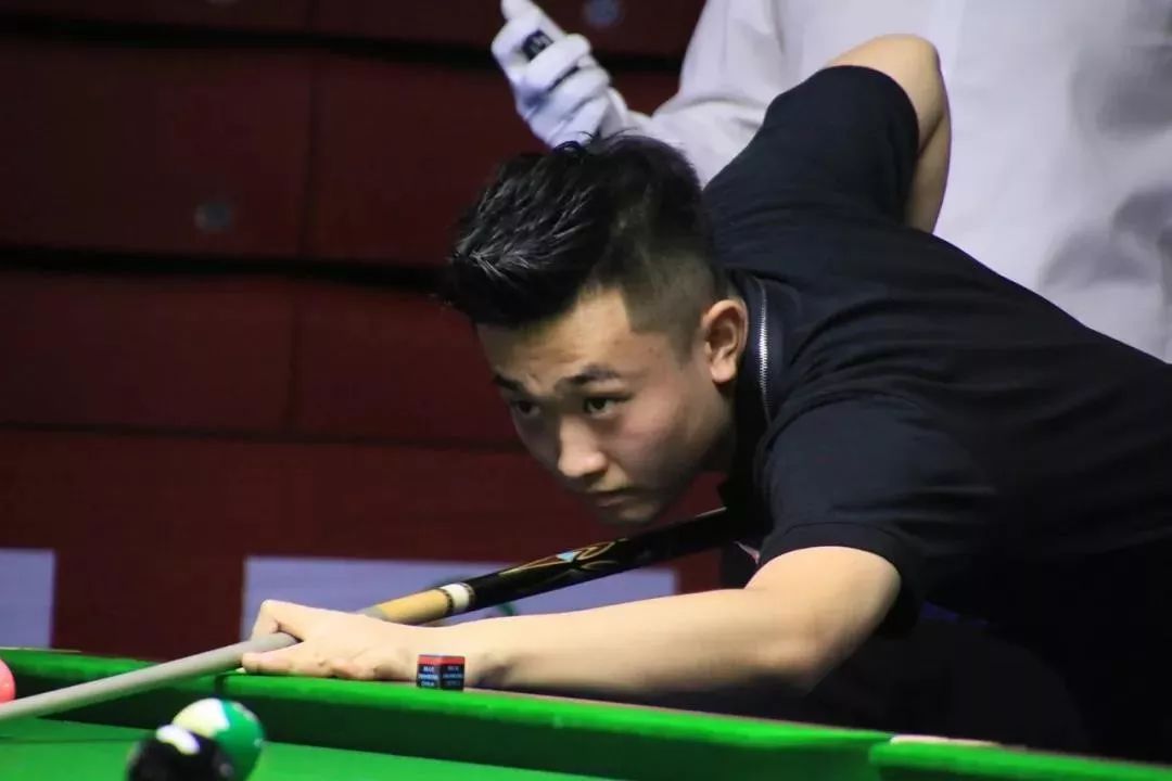 人们对比赛 人们对比赛